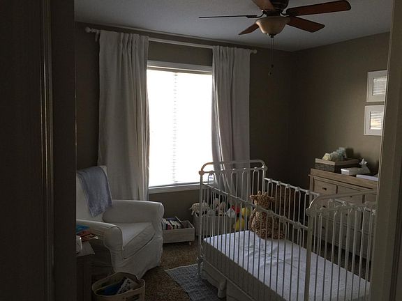Upstairs bedroom 3