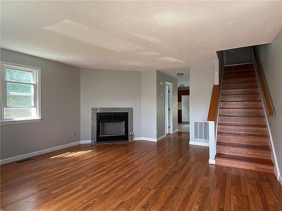 3rd image of 47 Morgan Ave APT 41