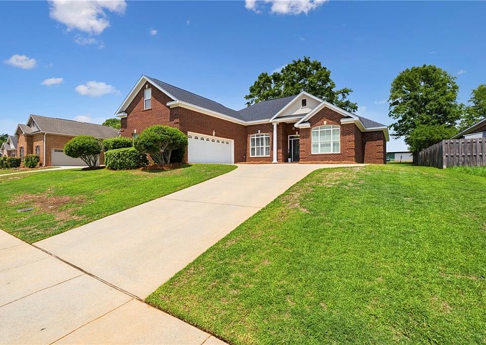 1st image of 9290 Pecan Grove Dr