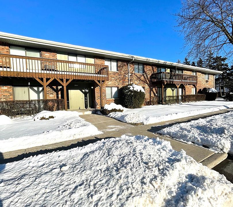 1st image of 11322 W National Ave APT 202