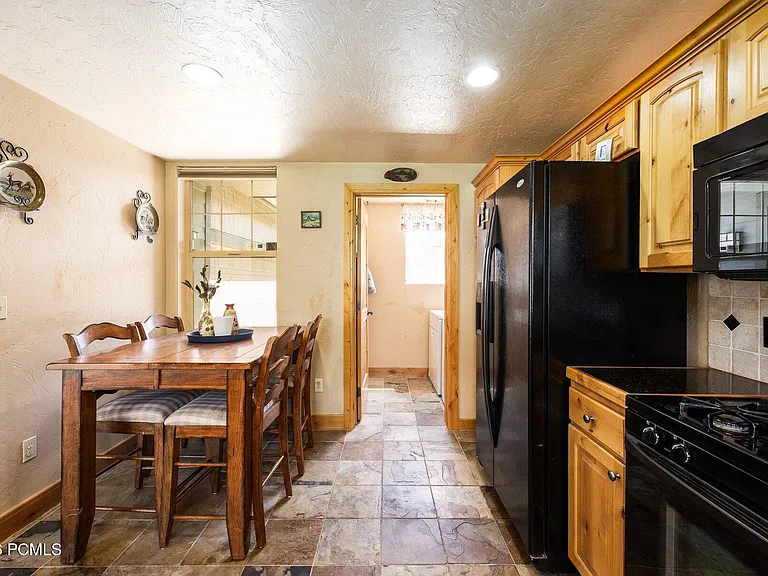 6144 Fox Pointe Cir #C2 — Photo 8