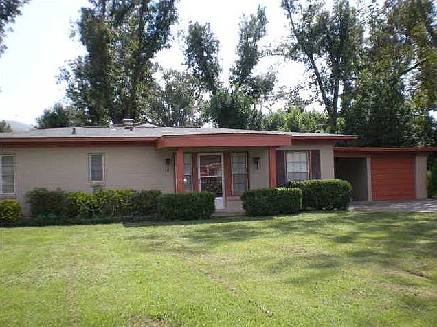 1st image of 9 Ivanhoe Ave