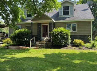 2692 New Rd, Ransomville, NY 14131