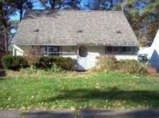 1862 Windsor St, Cuyahoga Falls, OH 44221