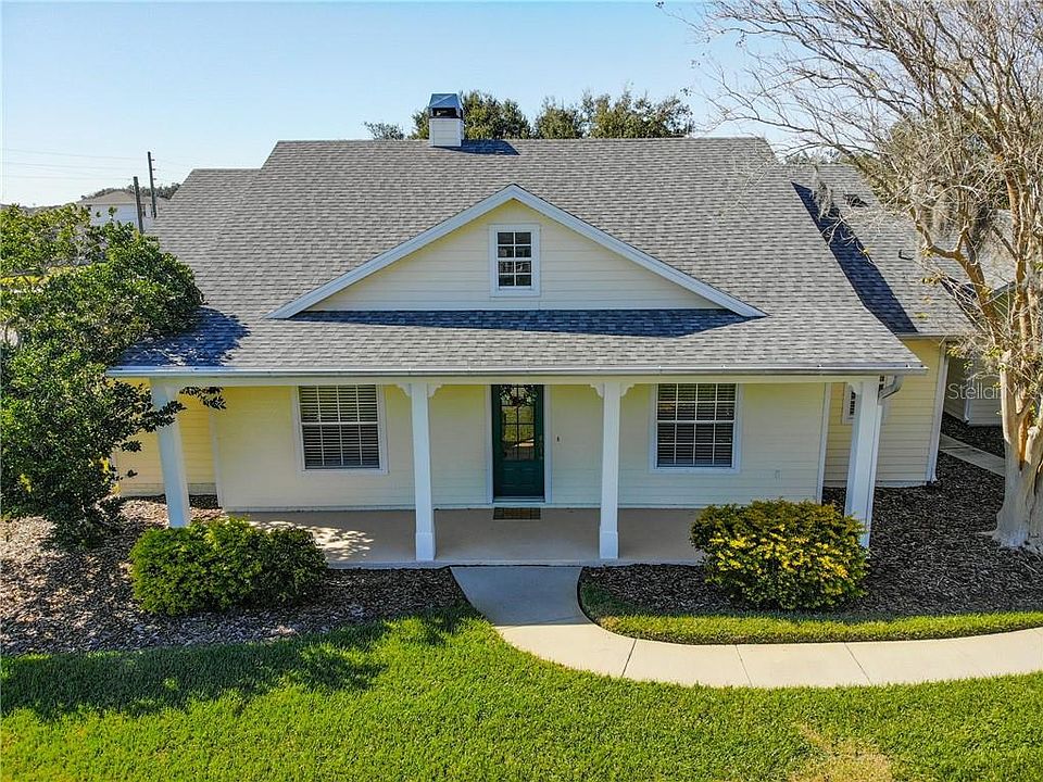 1st image of 1400 Hidden Oaks Bnd