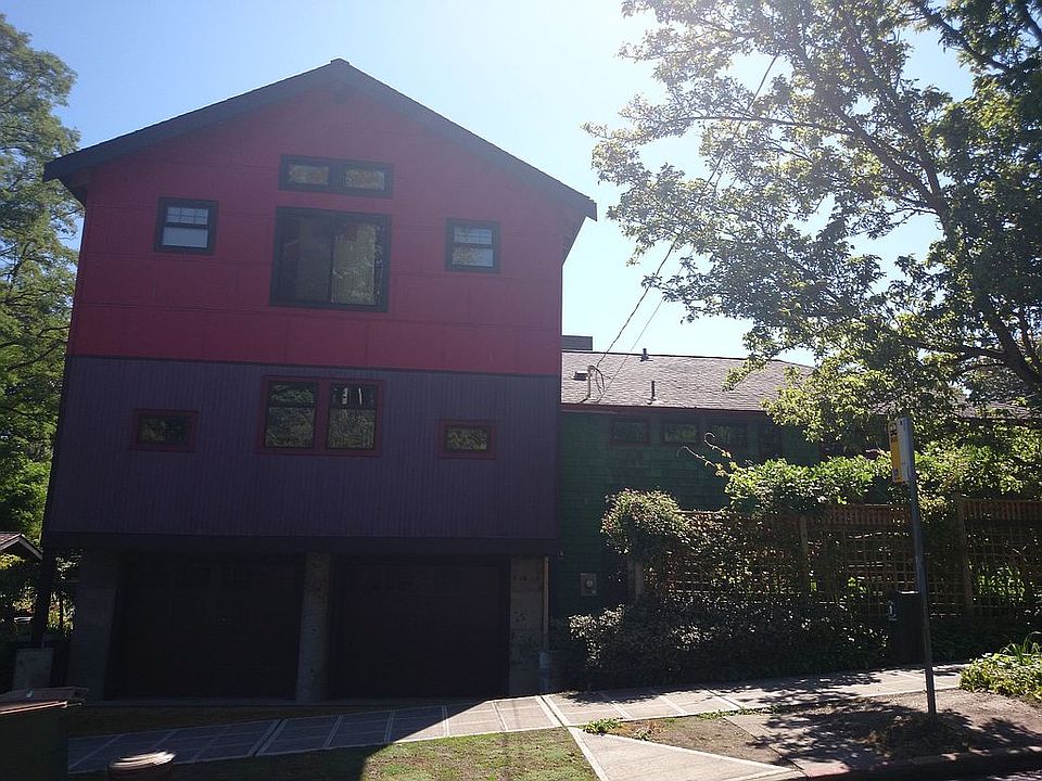 2nd image of 2802 E Olive St