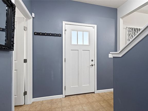 2nd image of 505 Reading Rd