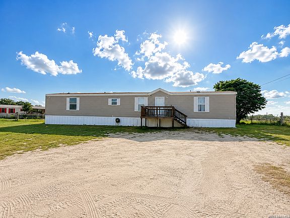 4th image of 4814 Young Oak