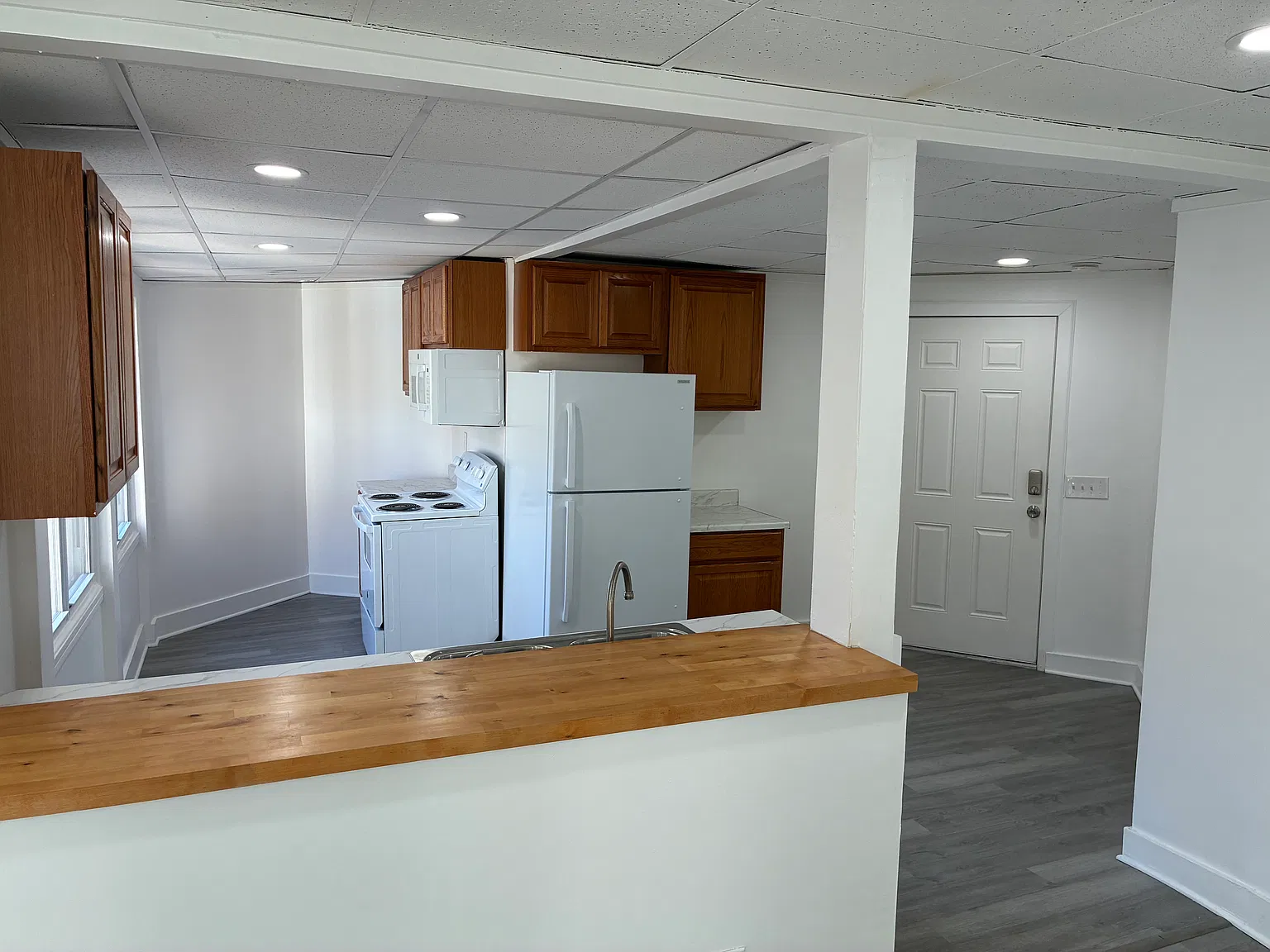 2 bed, $1,800 — Photo 3