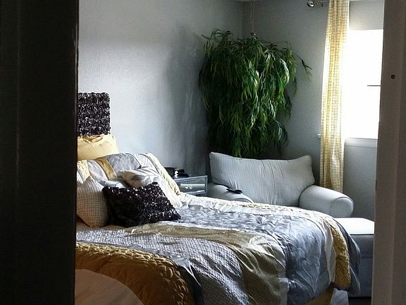 Master with King bed 
