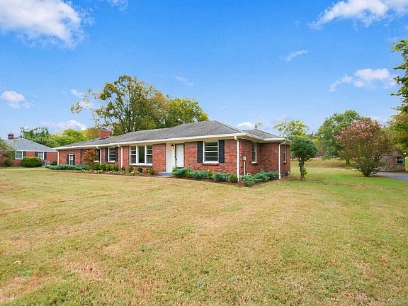 2nd image of 6313 Robin Hill Rd