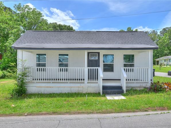 1213 Monroe Ave, Opelika, AL 36801