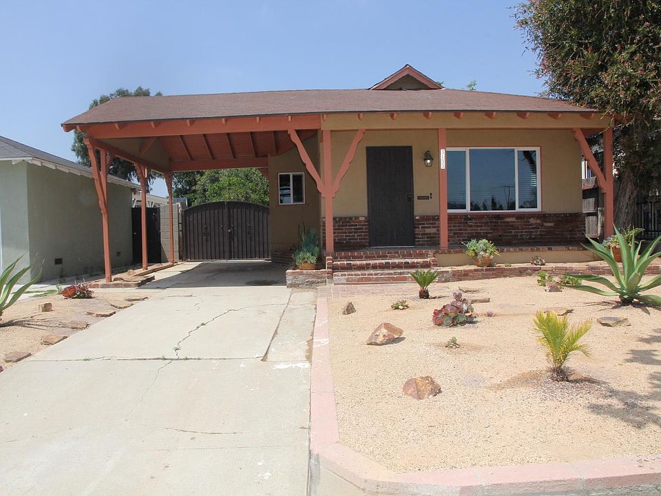 Front yard area