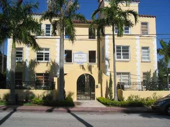 4812 Pine Tree Dr APT 210, Miami Beach, FL 33140