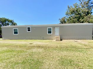 700 N John M Hardy Dr, Abbeville, LA 70510