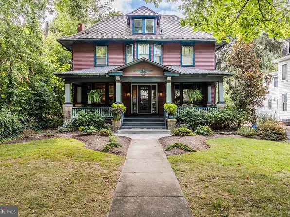 18 E Walnut Ave, Merchantville, NJ 08109
