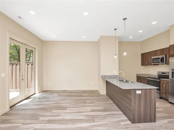 2162 E Mott Dr APT 6, Salt Lake City, UT 84109