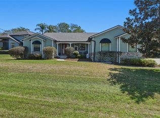 834 Millshore Dr, Chuluota, FL 32766