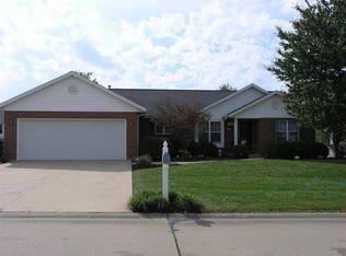 620 Hartman Ln, Waterloo, IL 62298
