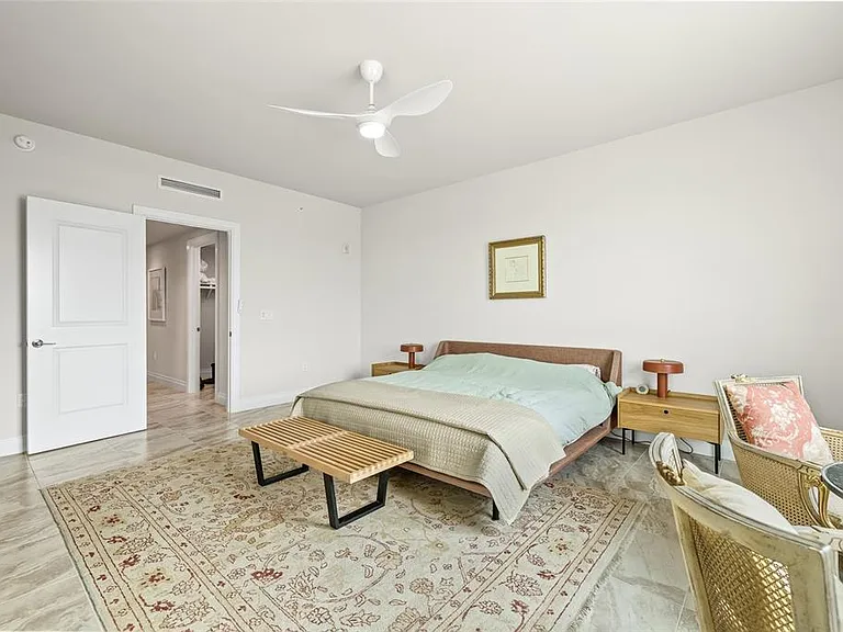 795 Collany Rd #205 — Photo 37
