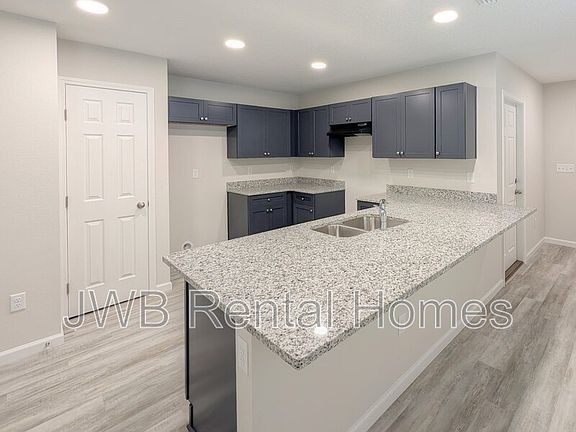 3rd image of 8825 Free Ave