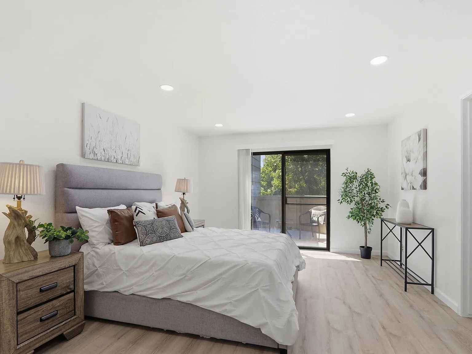 3 bed, 1450 sqft, $4,500 — Photo 4