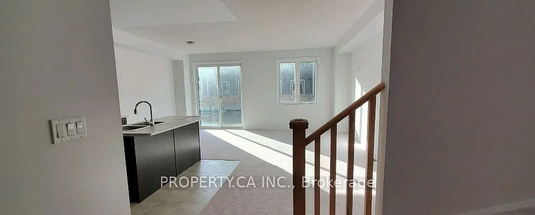 3 bed, $2,950 — Photo 3
