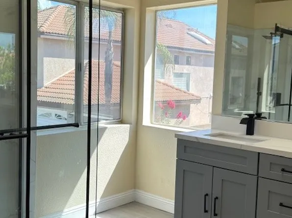 4444 Merle St, Montclair, CA 91763