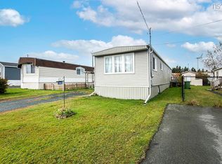 36 Birchill Dr, Eastern Passage, NS B3G 1C7