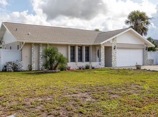 672 Azure Rd, Venice, FL 34293