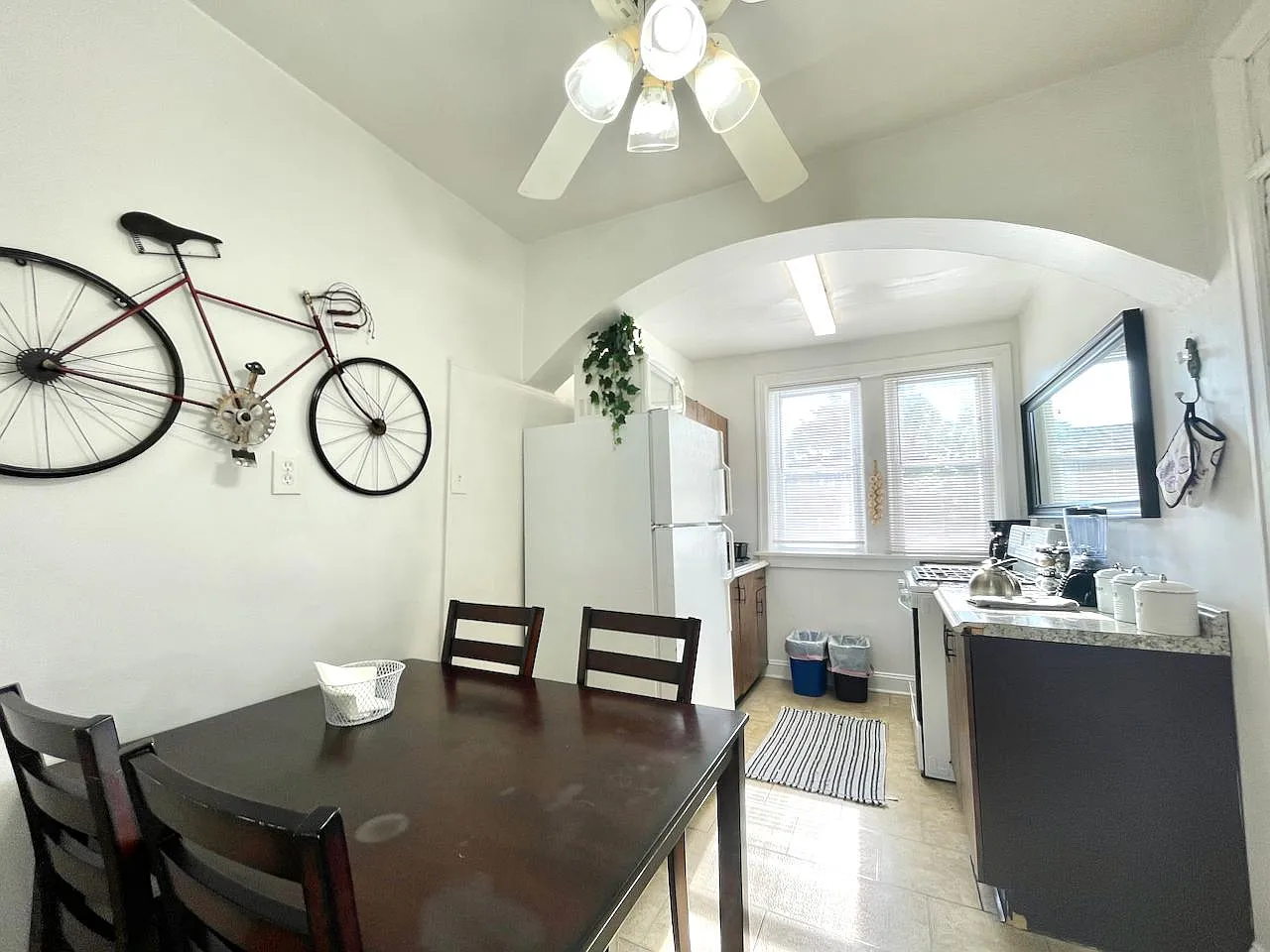 1 bed, 650 sqft, $950 — Photo 4