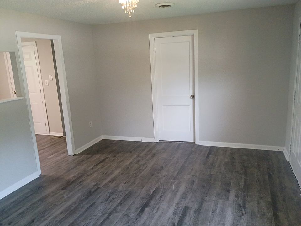 1st image of 327 Viking St