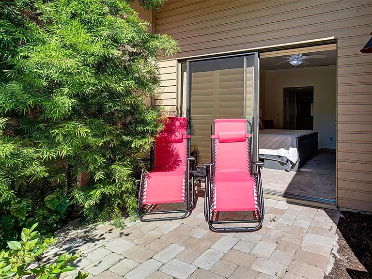 1740 Landings Blvd #39 — Photo 41