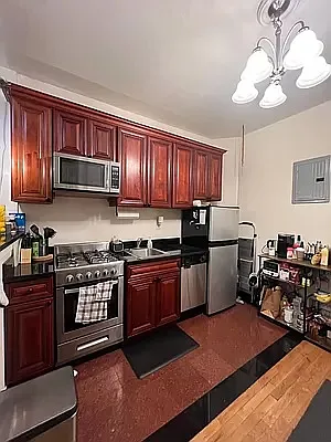 Rented by Oxford Property Group | media 9