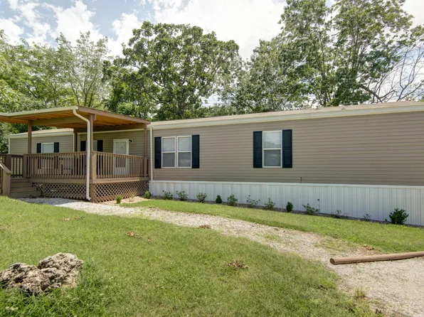134 Taney St, Branson, MO 65616