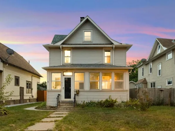 1380 Thomas Ave, Saint Paul, MN 55104