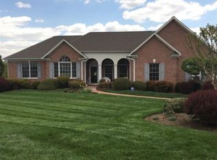 241 Greenfield Dr, Lexington, NC 27295