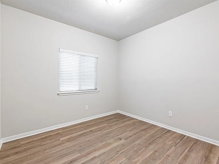 1257 Aurora Grove Bnd — Photo 29