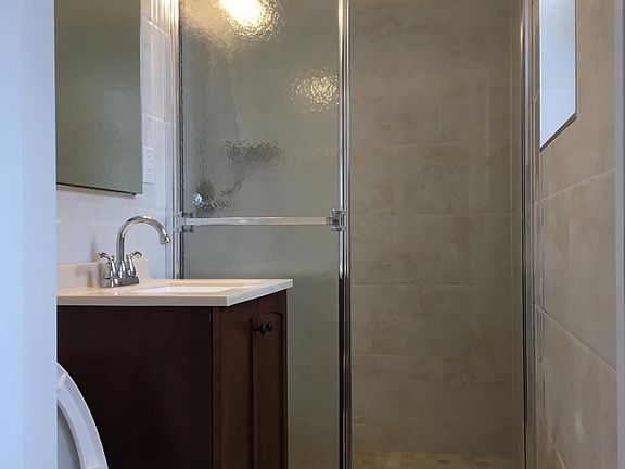 2nd image of 19652 45th Ave #1