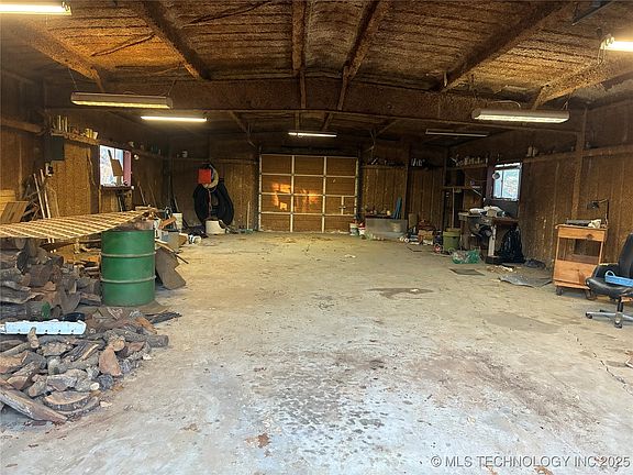 5th image of 9186 Larkspur Ln