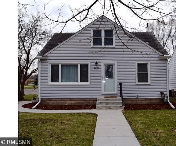 2nd image of 1200 Wilson Ave
