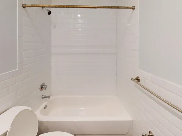 40 Corbin Avenue image 9 of 26