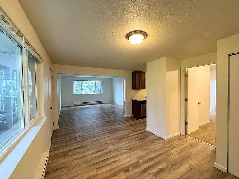 North Highland Court — Photo 40
