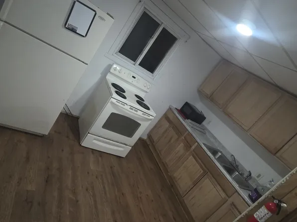 247 East Ave, Mount Carmel, PA 17851