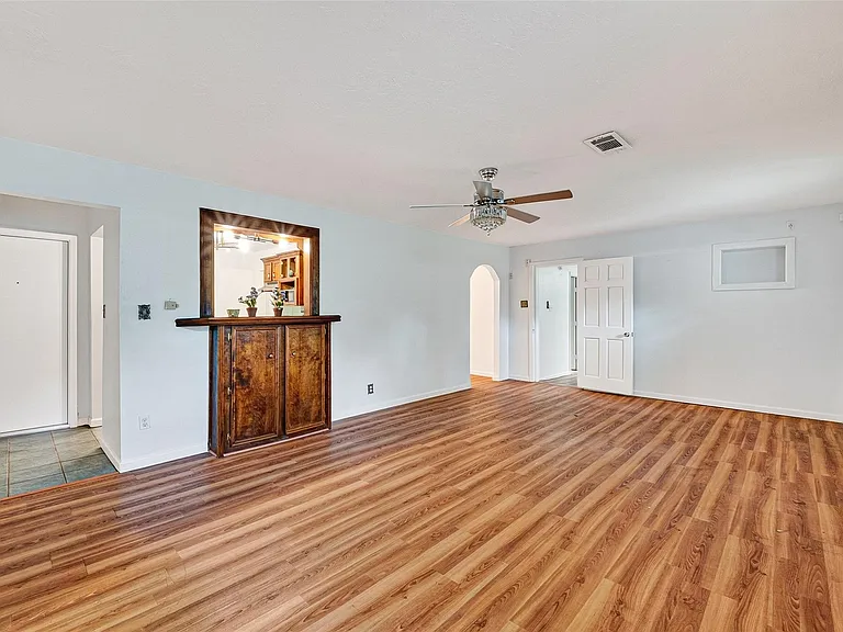 7426 Miley St — Photo 13