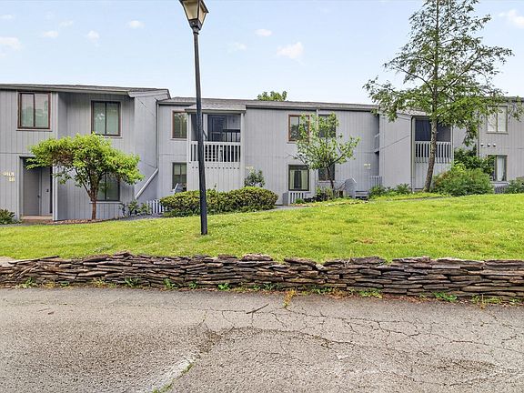 2nd image of 9105 S Pointe Ridge Ln #20