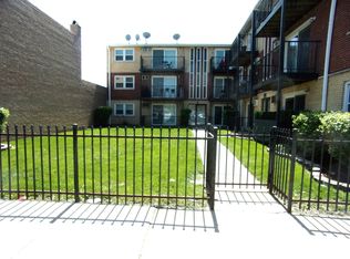 5919 W 63rd St APT 1D, Chicago, IL 60638