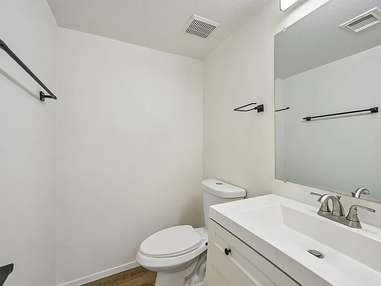 Town Square Townhomes Bathroom