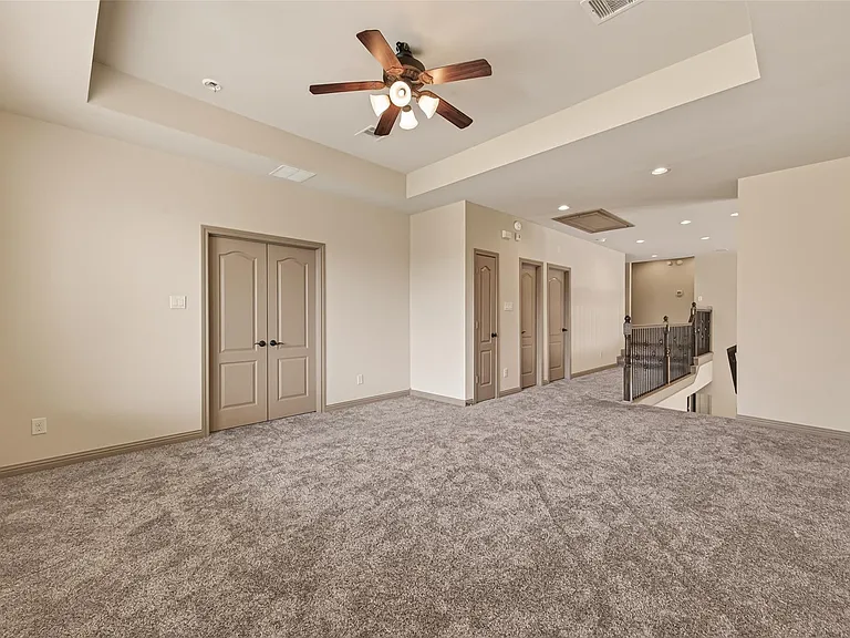 27411 Manor Falls Ln — Photo 21