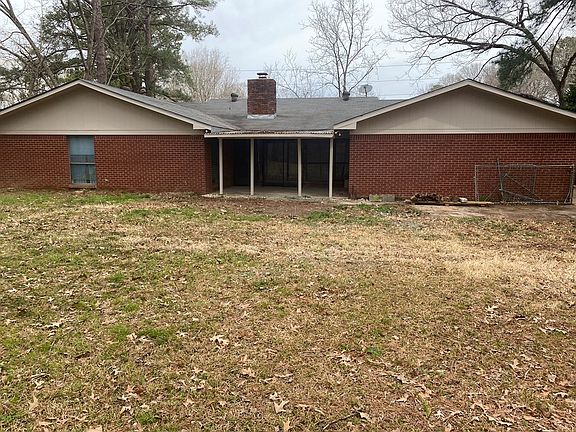 3rd image of 108 Bellaire Dr